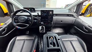 HYUNDAI STARIA 2021