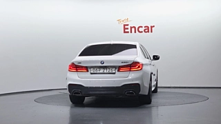 BMW 5-SERIES G30 2018