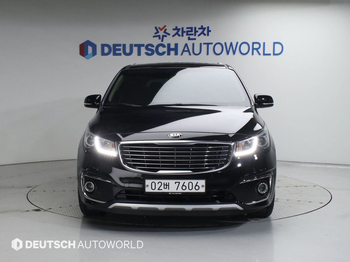KIA CARNIVAL 2017