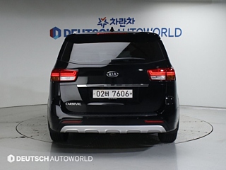 KIA CARNIVAL 2017