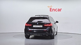 BMW 1-SERIES F40 2020