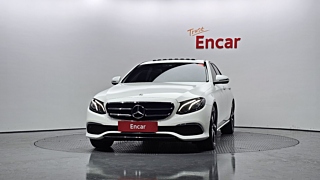 MERCEDES BENZ E-CLASS W213 2020