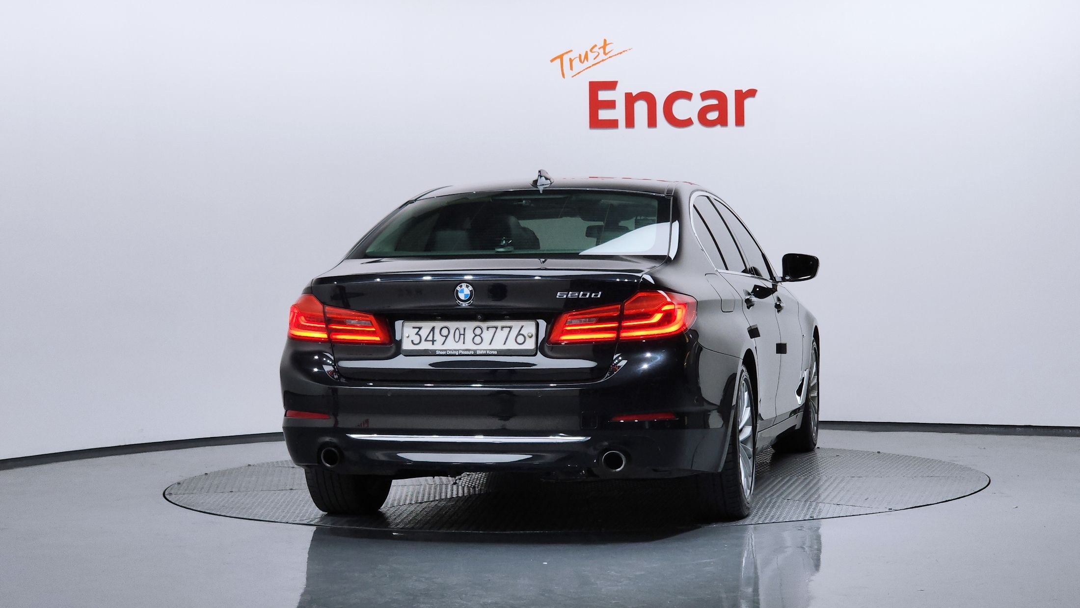 BMW 5-SERIES G30 2018