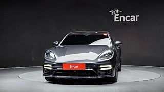 PORSCHE PANAMERA 971 2018