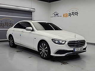 MERCEDES BENZ E-CLASS W213 2021