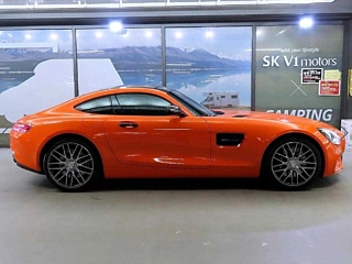 MERCEDES BENZ AMG GT 2017