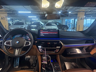 BMW 5-SERIES G30 2023