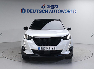 PEUGEOT 2008 2021