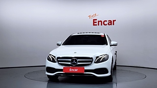 MERCEDES BENZ E-CLASS W213 2019