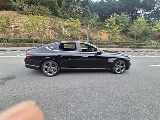 GENESIS G80 RG3 2022