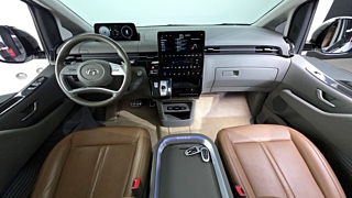 HYUNDAI STARIA 2021