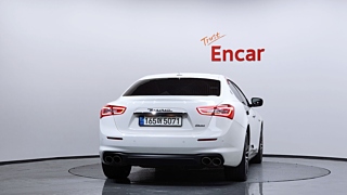 MASERATI GHIBLI 2020