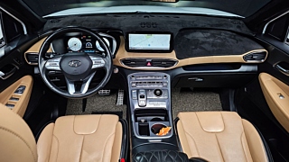 HYUNDAI SANTAFE 2020