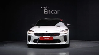 KIA STINGER 2020