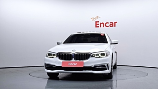 BMW 5-SERIES G30 2019