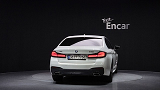 BMW 5-SERIES G30 2020