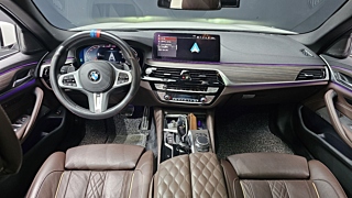 BMW 5-SERIES G30 2020