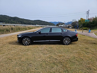 VOLVO S90 2021