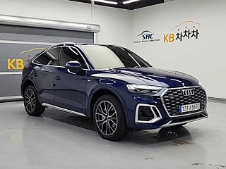 AUDI Q5 FY 2022