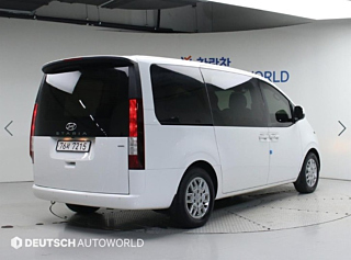 HYUNDAI STARIA 2022