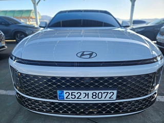 HYUNDAI GRANDEUR HYBRID GN7 2023