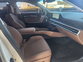 HYUNDAI GRANDEUR HYBRID GN7 2023