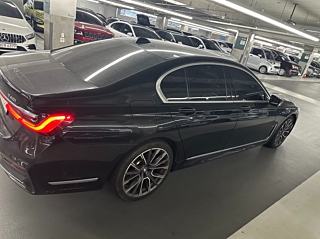 BMW 7-SERIES G11 2020