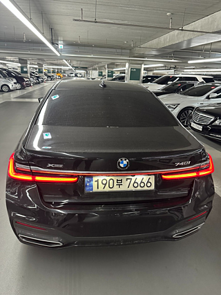 BMW 7-SERIES G11 2020