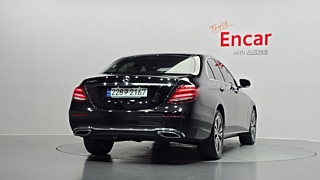 MERCEDES BENZ E-CLASS W213 2020