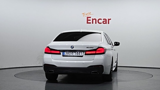 BMW 5-SERIES G30 2020