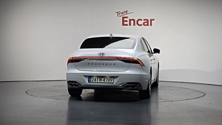 HYUNDAI GRANDEUR IG HYBRID 2020