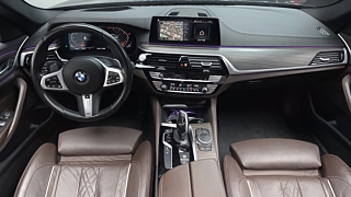 BMW 5-SERIES G30 2020