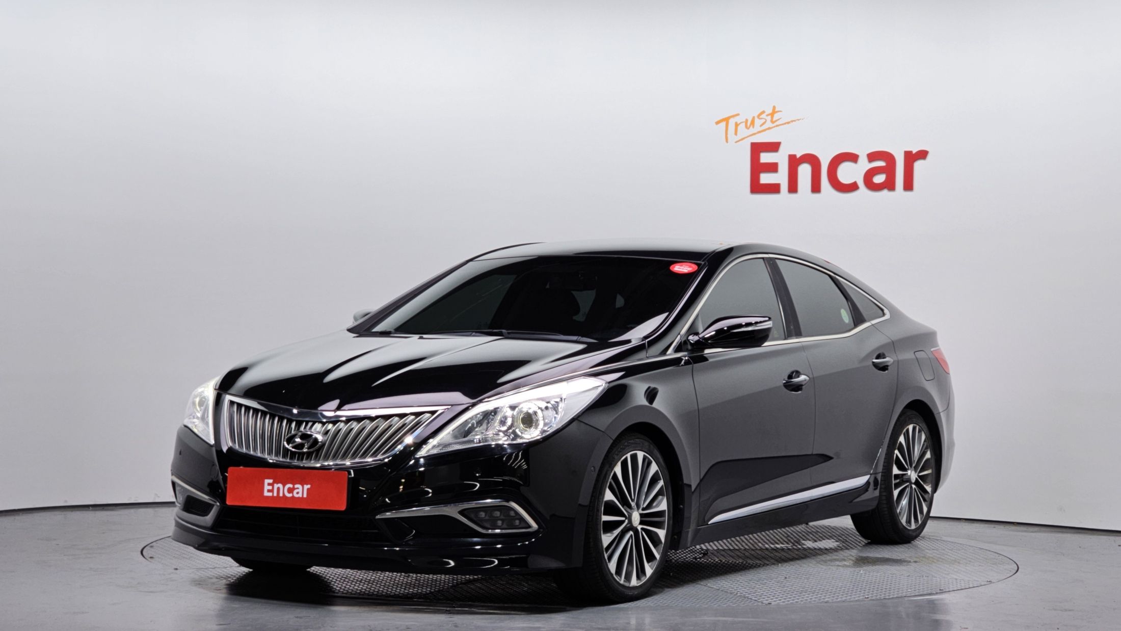 HYUNDAI GRANDEUR HG 2011
