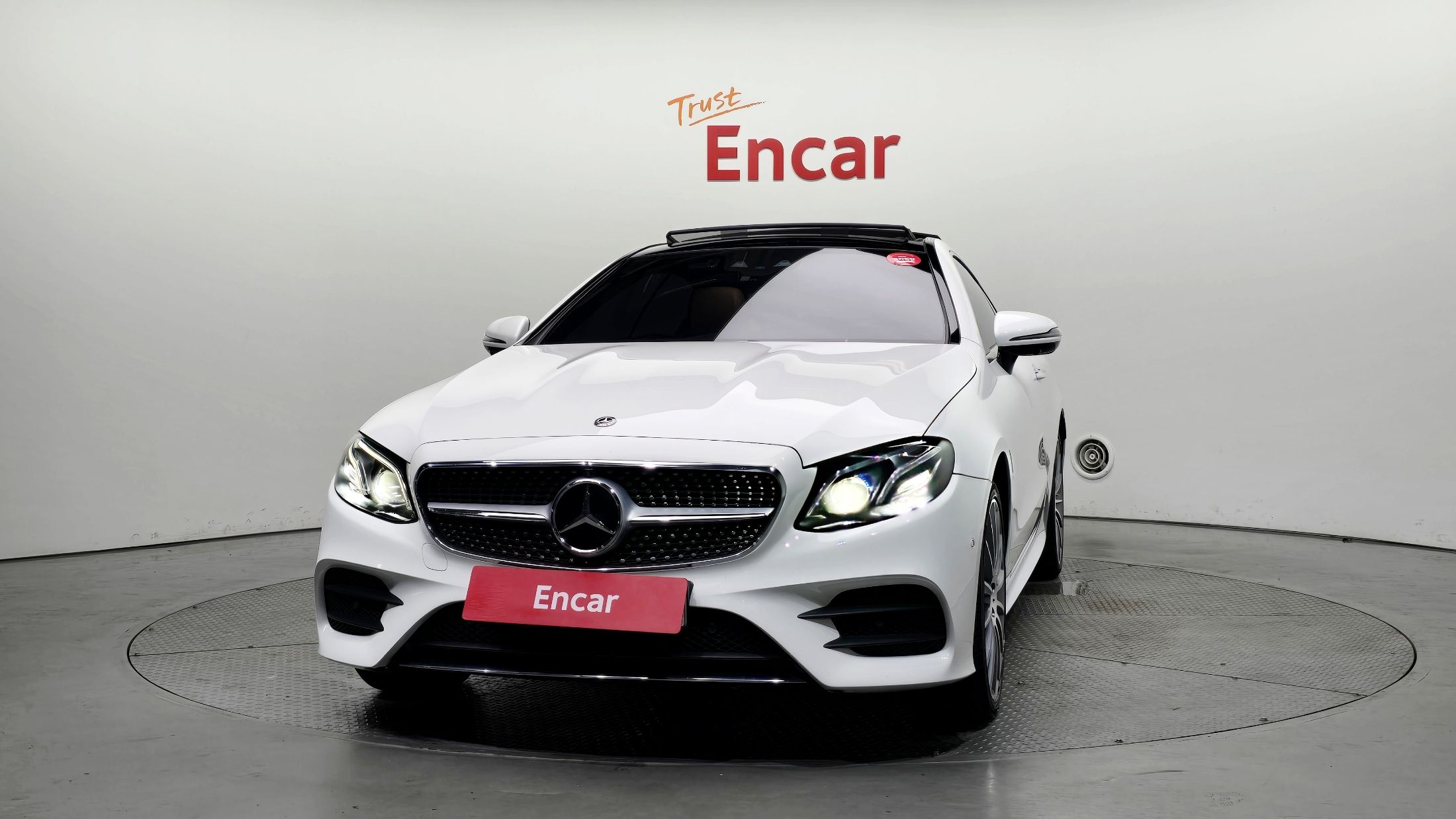 MERCEDES BENZ E-CLASS W213 2017