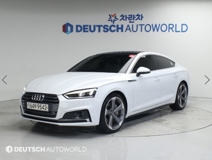 AUDI A5 F5 2019