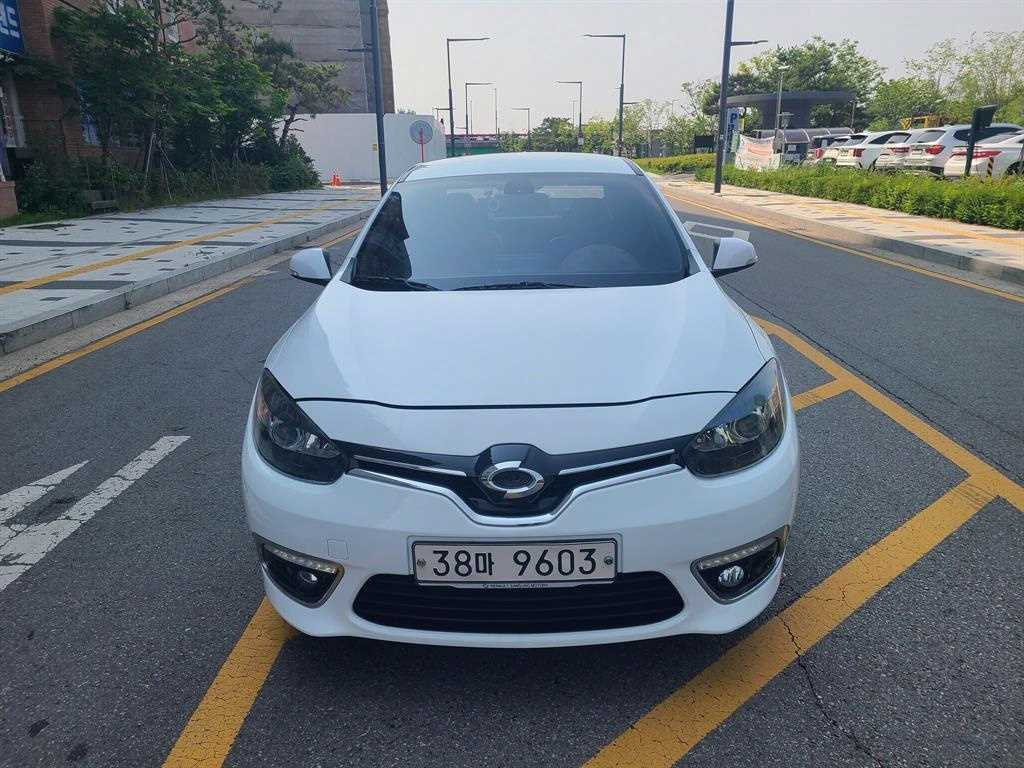 RENAULT SAMSUNG SM3 NEO 2017