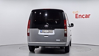 HYUNDAI STARIA 2023