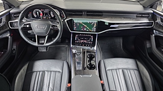 AUDI A7 4K 2021