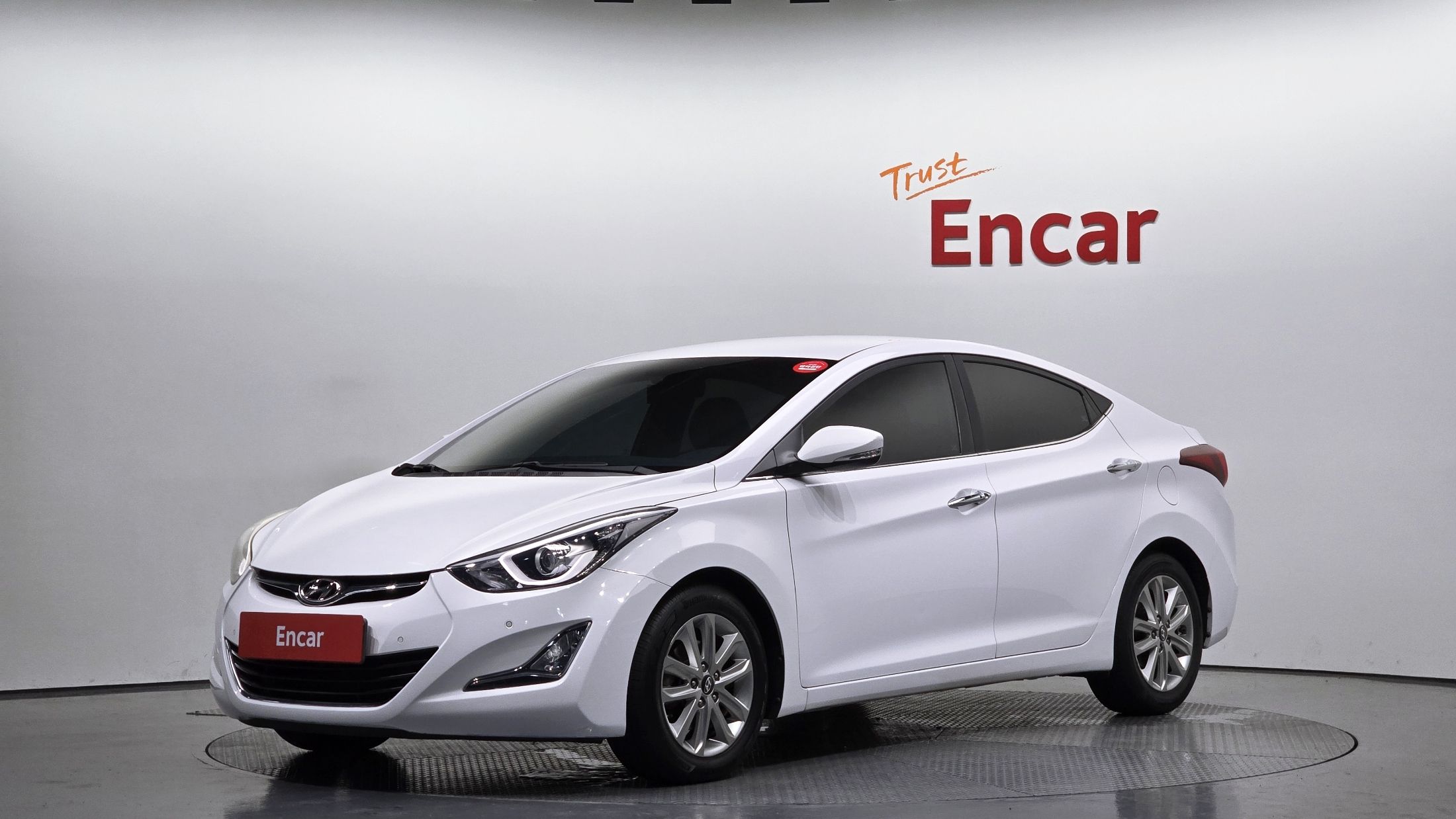 HYUNDAI AVANTE 2015