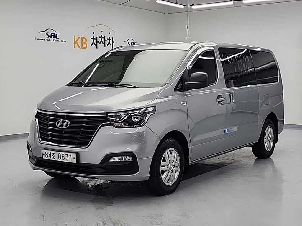 HYUNDAI STAREX GRAND 2018