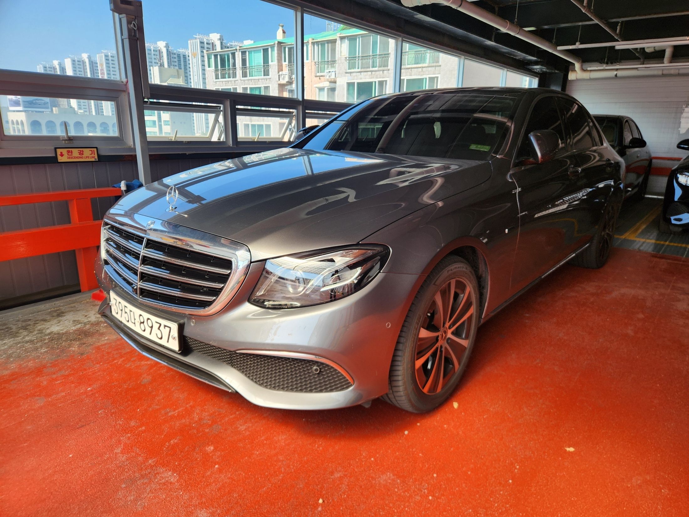 MERCEDES BENZ E-CLASS W213 2019
