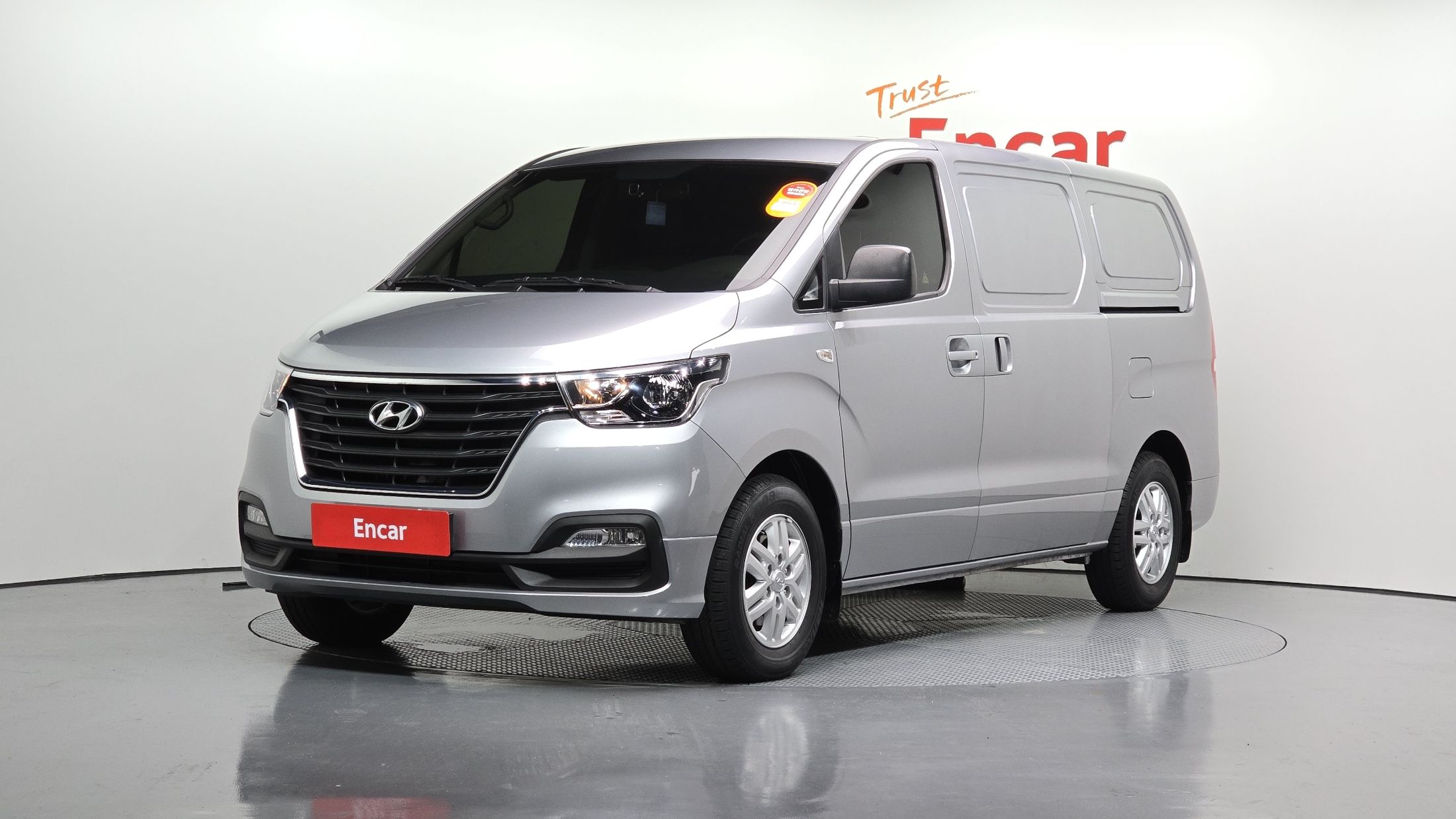 HYUNDAI STAREX GRAND 2020