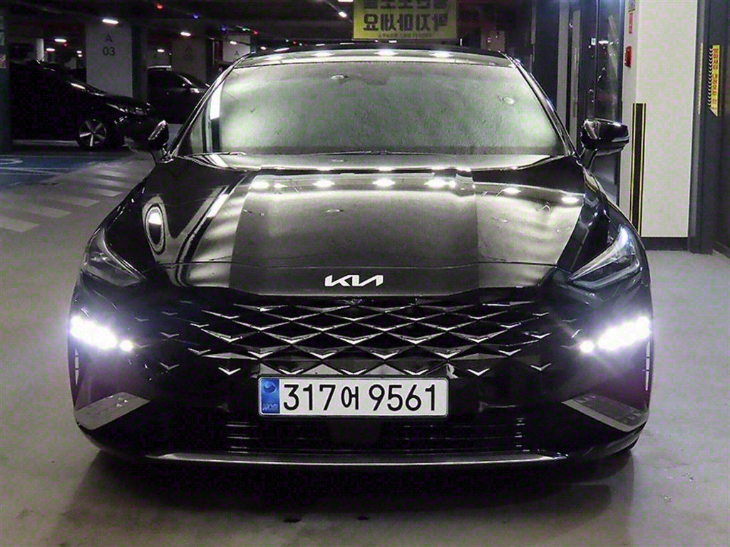 KIA K8 HYBRID
