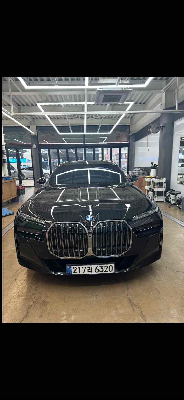 BMW 7-SERIES G70 2024