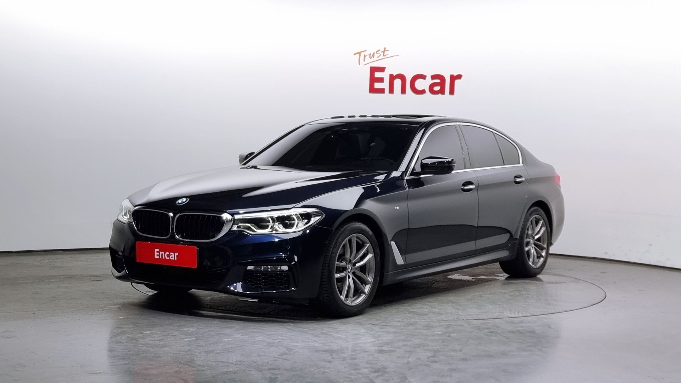 BMW 5-SERIES G30 2018