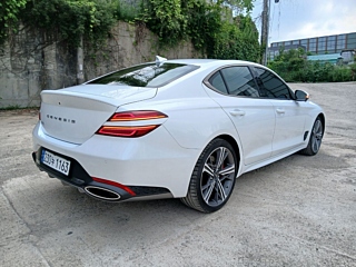 GENESIS G70 2024