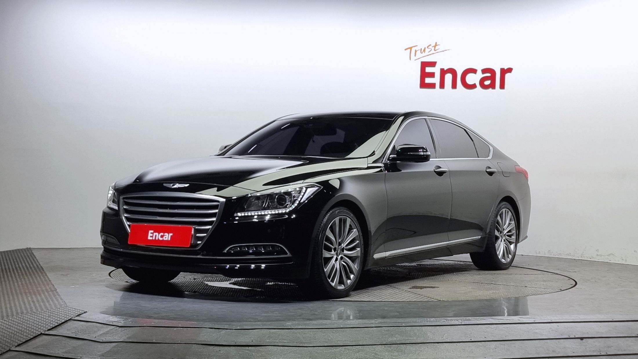 HYUNDAI GENESIS DH 2015