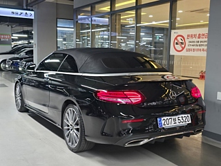 MERCEDES BENZ C-CLASS W205 2023