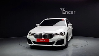 BMW 5-SERIES G30 2021