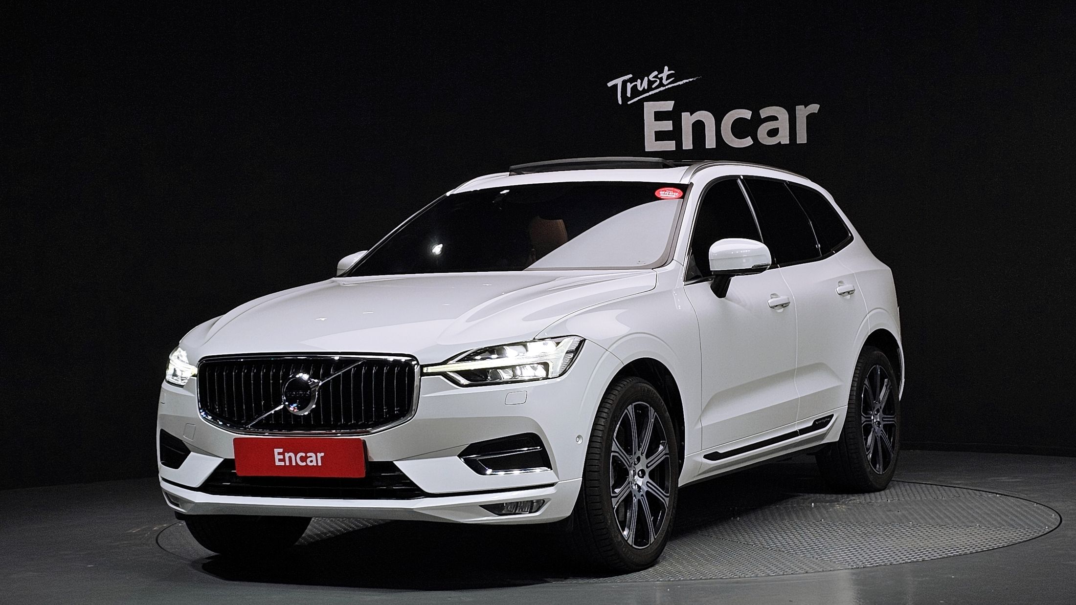 VOLVO XC60 2020